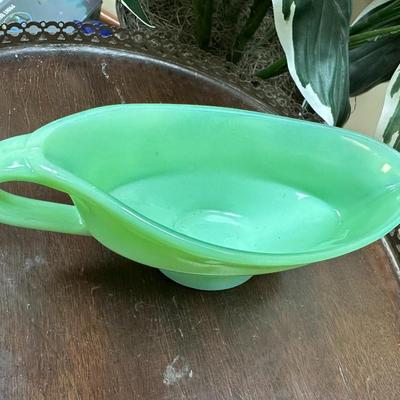 Rare Vintage Jadeite gravy boat