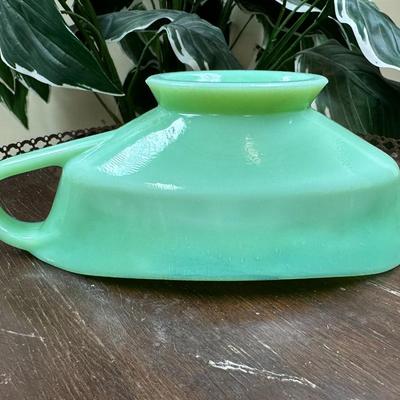 Rare Vintage Jadeite gravy boat