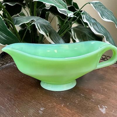 Rare Vintage Jadeite gravy boat