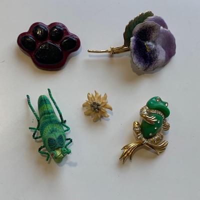 Tiffany & Co. & Stuart Nye Sterling & More Fashion Pins & Brooches (P-HS)