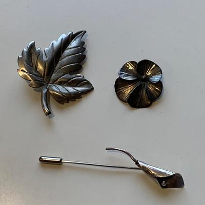 Tiffany & Co. & Stuart Nye Sterling & More Fashion Pins & Brooches (P-HS)