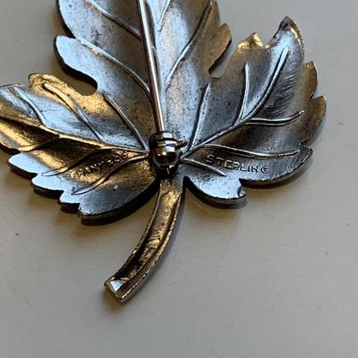 Tiffany & Co. & Stuart Nye Sterling & More Fashion Pins & Brooches (P-HS)