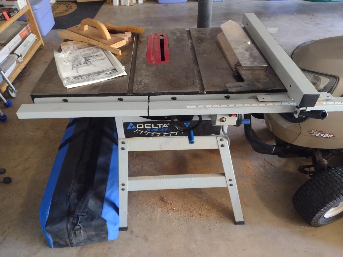 Delta Shopmaster 10" Table Saw with Guide