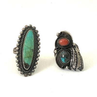2 Rings with turquoise red coral