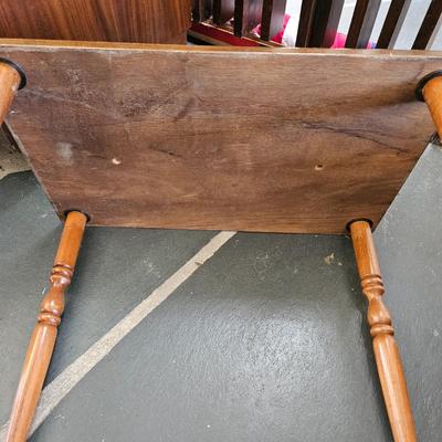 A Set of Three Nesting Tables (DR-DW)