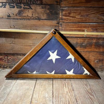 N478 Veterans Memorial U.S.A. Flag Display Case with Flag
