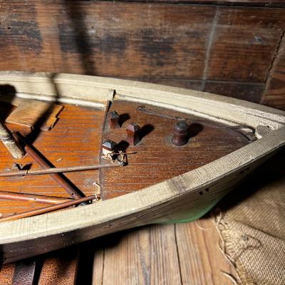N479 Antique Ship Model AS IS