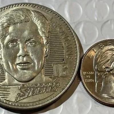 PAT LaFONTAINE #16 BUFFALO SABRES 1970-2000 MEDAL/TOKEN as Pictured.