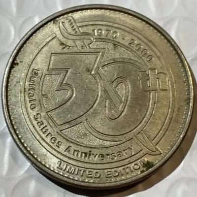 PAT LaFONTAINE #16 BUFFALO SABRES 1970-2000 MEDAL/TOKEN as Pictured.