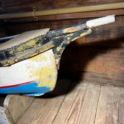 N490 Vintage Ship Hull Model