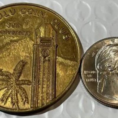 HONOLULU COIN CLUB 30TH ANNIVERSAY 1955-1985 MEDAL/TOKEN as Pictured.