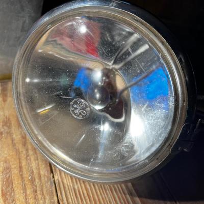N493 Ray-Line Marine Searchlight and General Motors Spotlight