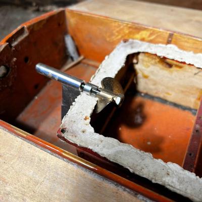 N494 Round Nose Wood RC Race Boat