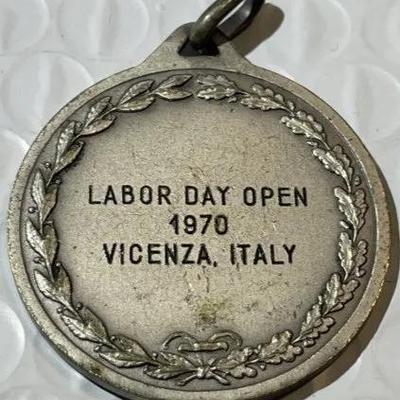 LABOR DAY OPEN 1970 VICENZA ITALY MEDAL/TOKEN as Pictured.