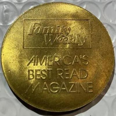 FAMILY WEEKLY ~ FREEDOM OF THE PRESS 1776-1976 MEDAL/TOKEN as Pictured.