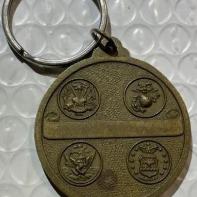 DESERT STORM ~ MEDAL/TOKEN KEYCHAIN RING/HOLDER as Pictured.