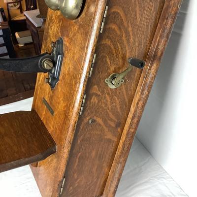 500 Antique Late 1800's Stromberg Carlson Oak Wall Mount Telephone