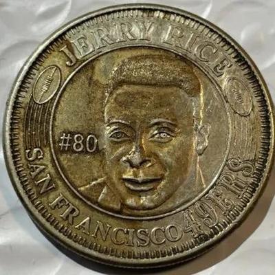 VINTAGE JERRY RICE #80 SAN FRANCISCO PLAYER TOKEN as Pictured.