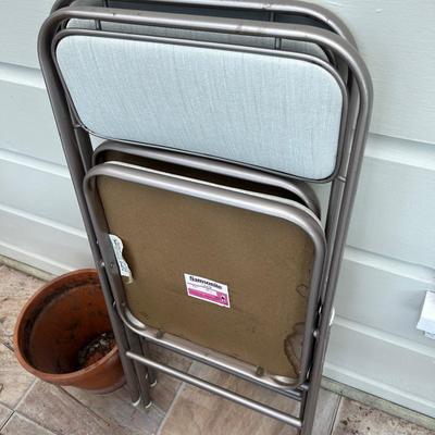 Group lot, Dyson, vacuum, Orick, floor cleaner, new, toilet seat, folding chairs, ironing board.