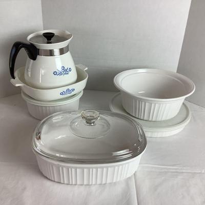 H565 Corning Ware Lot with Cornflower Teapot and Casserole Dishes
