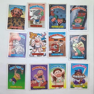 Mixed Lot of 72 Vintage Garbage Pail Kids Trading Cards