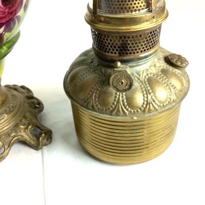 525 Antique Hand Painted Victorian Oil / Electric Lamps