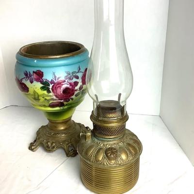 525 Antique Hand Painted Victorian Oil / Electric Lamps
