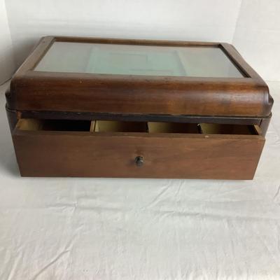 527 Vintage Hickok Walnut Veneer Belt Buckle Store Display Case