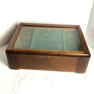 527 Vintage Hickok Walnut Veneer Belt Buckle Store Display Case