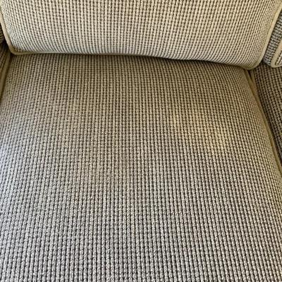 H535 Hallagan Manufacturing Co. Oatmeal Tweed Sofa