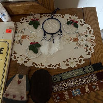 Estate group lot, miscellaneous, bric-a-brac, all seen in photos