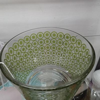 Vintage mid century modern spring green starburst design glass ice bucket