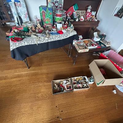 Christmas ornaments and holiday decor, estate group lot, all seen photos