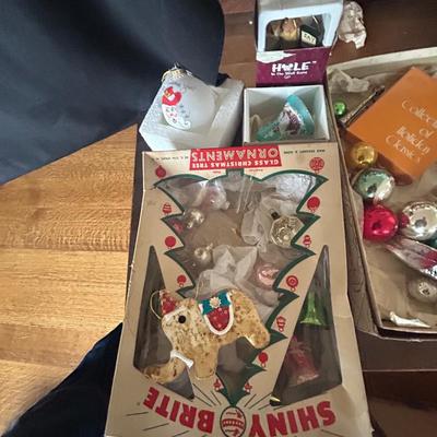 Christmas ornaments and holiday decor, estate group lot, all seen photos