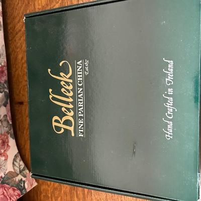 Vintage Belleek Pottery Georgian Shell Oval Vegetable/candy Bowl Pink Accents