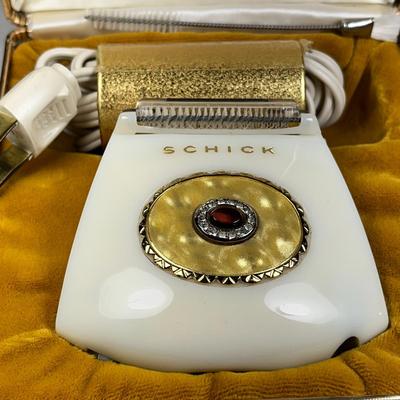 VINTAGE LADY SCHICK "CROWN JEWEL" ELECTRIC SHAVER IN VELVET LINED CASE, VERY NICE CONDITION!