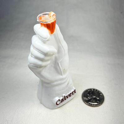 VINTAGE CALVERT WHISKEY CLEVER WHITE GLOVED HAND STOPPER/POURER