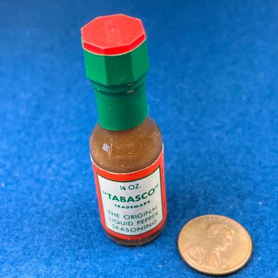 LITTLE BOTTLE OF TABASCO SAUCE