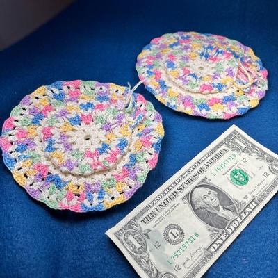 PAIR OF VINTAGE COLORFUL CROCHETED FANCY POT HOLDERS