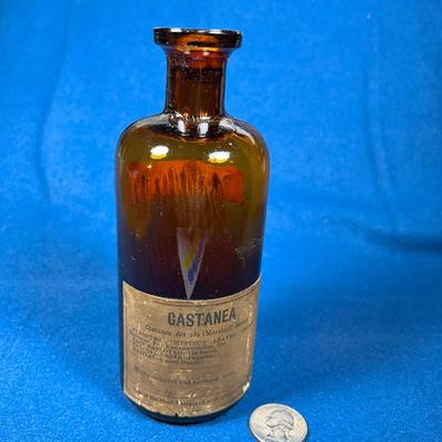 ANTIQUE DRUG STORE CASTANEA DENTATA BOTTLE with CORK STOPPER