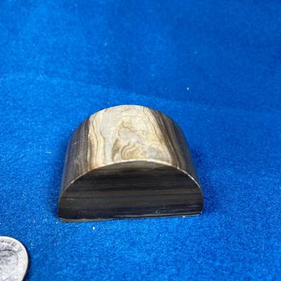INTERESTING POLISHED ROCK IN HALF-CYLINDER SHAPE