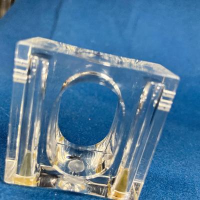 UNUSUAL LUCITE ONE-PIECE SALT & PEPPER SHAKER 