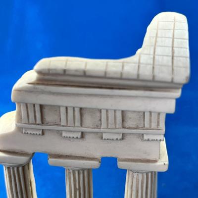 ANCIENT GREEK TEMPLE RUINS FIGURE
