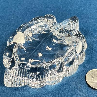 CRYSTAL SCALLOPED LEAF DISH