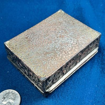 FANCY EMBOSSED METAL LIDDED BOX, WOOD LINED, OLD WORLD SCENE