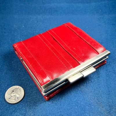 HANDSOME RED LEATHER VINTAGE COIN PURSE/WALLET, WITH ORIGINAL TAG