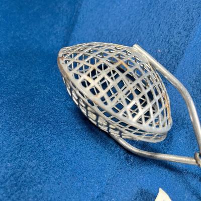 ANTIQUE SOAP SAVER TOOL FOR WASHING CLOTHES AND DISHES