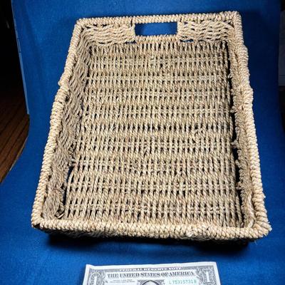 WICKER LETTER TRAY