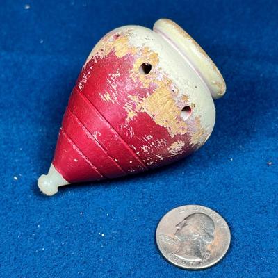 VINTAGE WOODEN DUNCAN "WHISTLER" TOP TOY