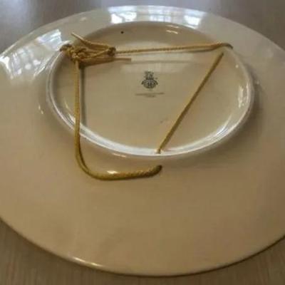 Vintage Royal Doulton English Cottages 13.5" Diameter Charger Collector's Plate Preowned from an Estate.